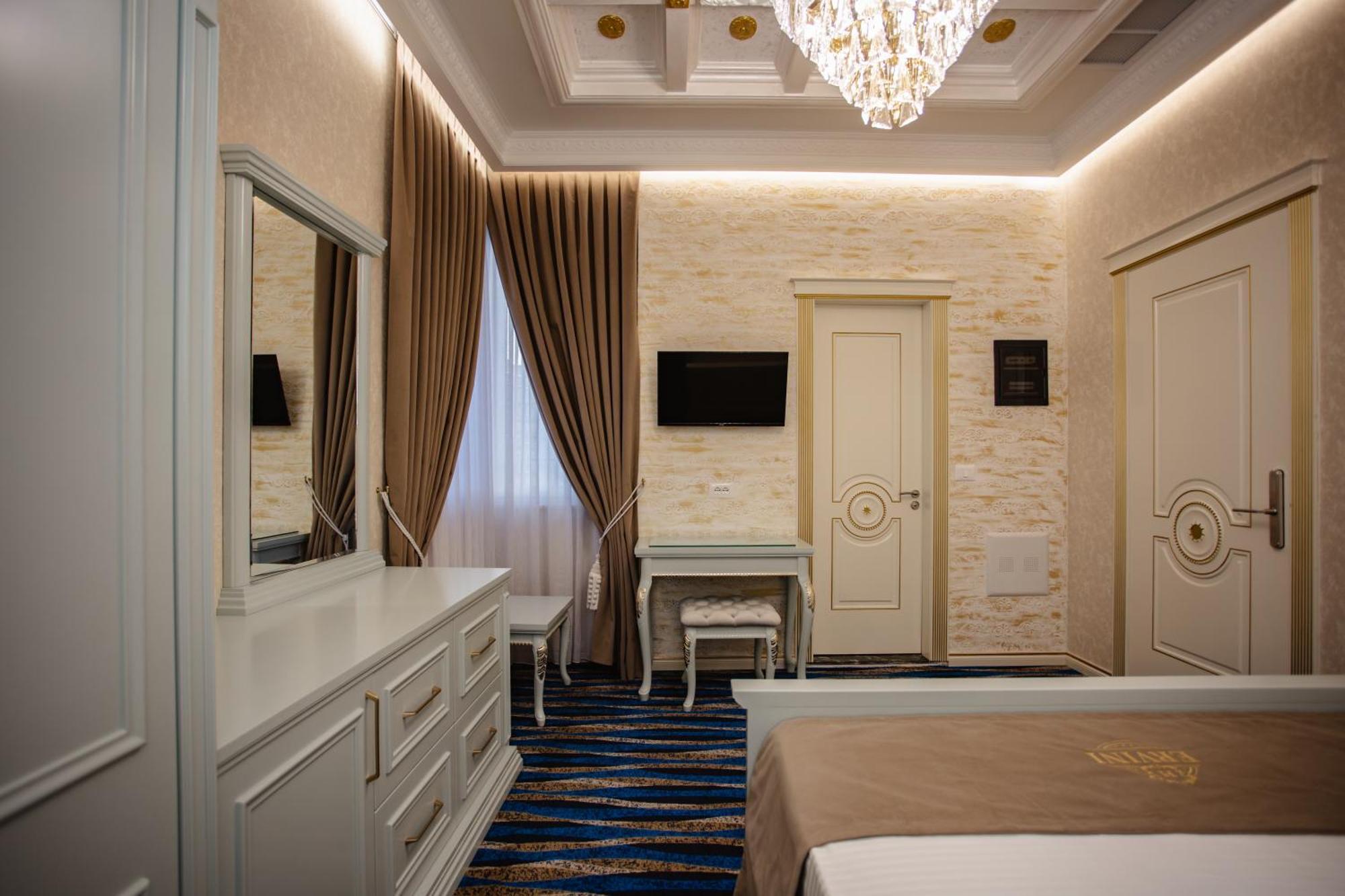 Ervini Boutique Hotel Shkoder Exterior photo